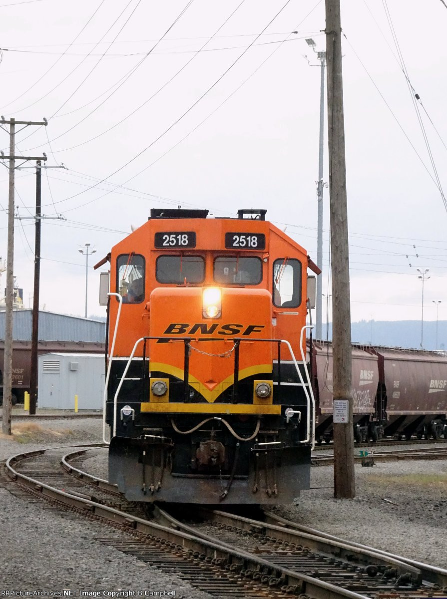 BNSF 2518